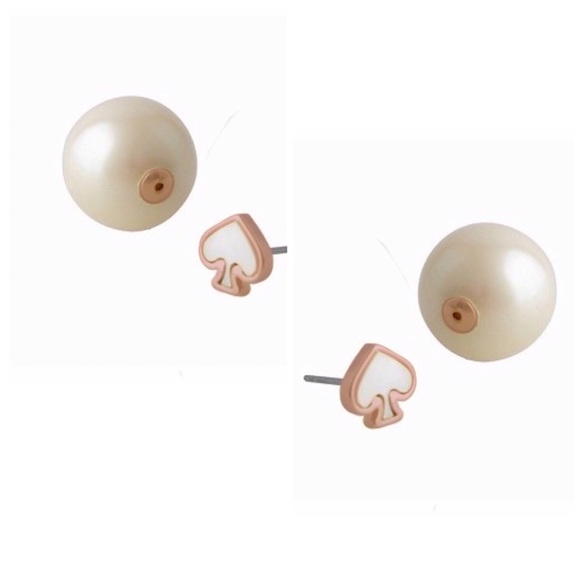 KATE SPADE • Reversible Pearl Spade Logo Earrings - Picture 4 of 8